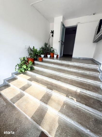 4 camere de vanzare | 550 m metrou Obor | Etaj 1 | Zona linistita - 2