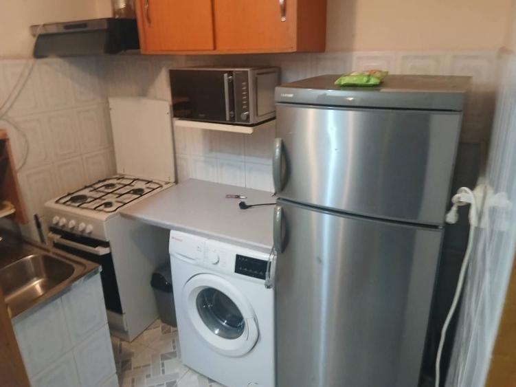 Apartament cu 2 camere decomandat în Narcisa