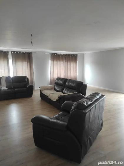 Spațiu comercial, de 450 mp, în Central