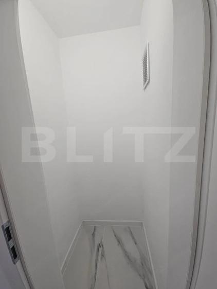Apartament cu 3 camere semidecomandat în Splai Bahlui