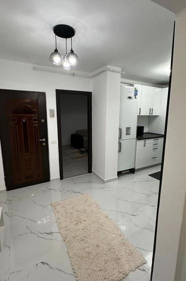 Apartament cu 2 camere decomandat, mobilat în Tomis III