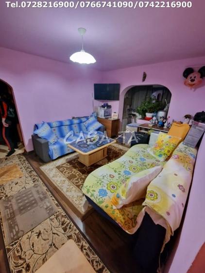 Apartament cu 2 camere decomandat în Central