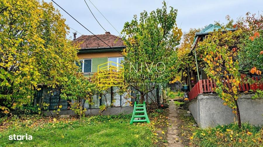Casă cu 2 camere nedecomandat cu Teren 826 Mp în Central