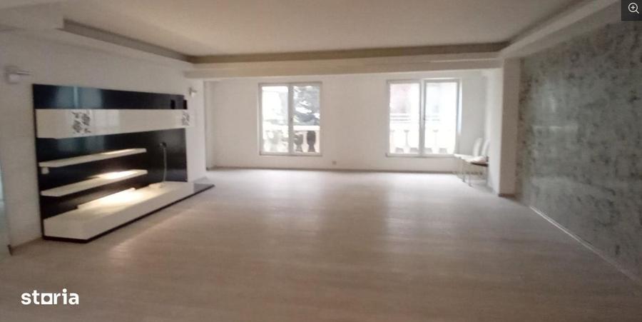 Apartament cu 3 camere în Herăstrău