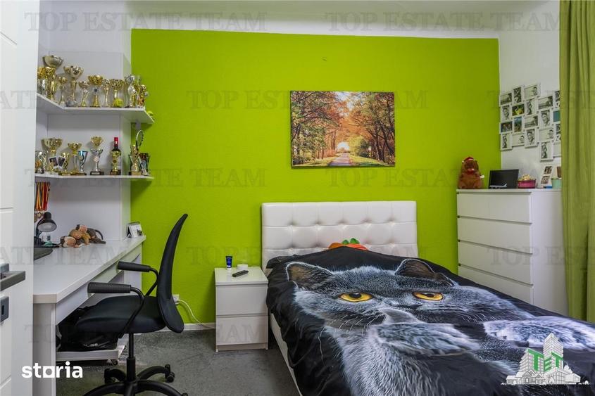 Casă cu 4 camere cu Teren 175 Mp în Vatra Luminoasă