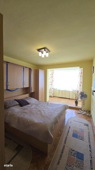 Apartament cu 4 camere în Central