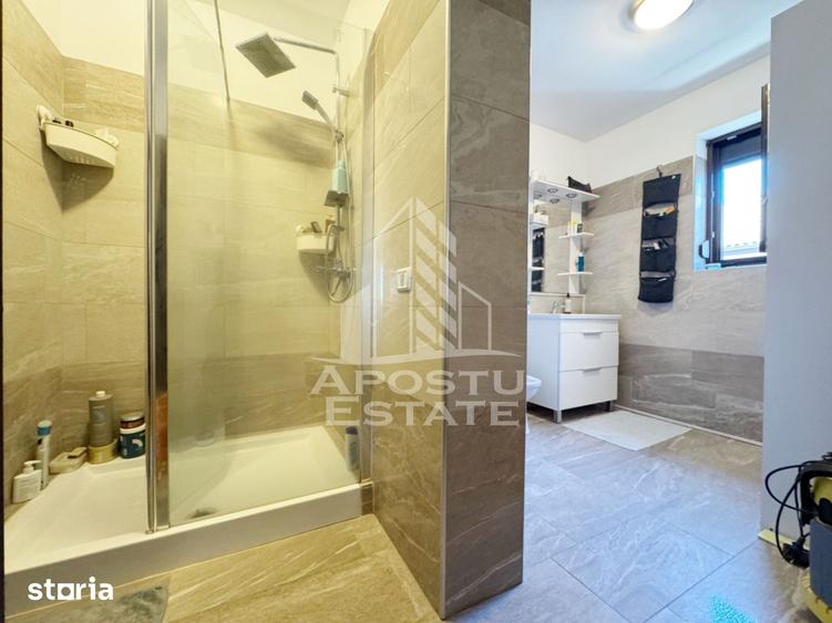 Apartament cu 4 camere în Giroc