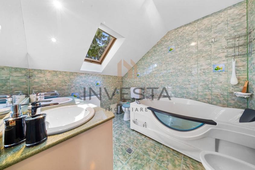 Duplex cu 5 camere cu Canalizare în Mănăștur
