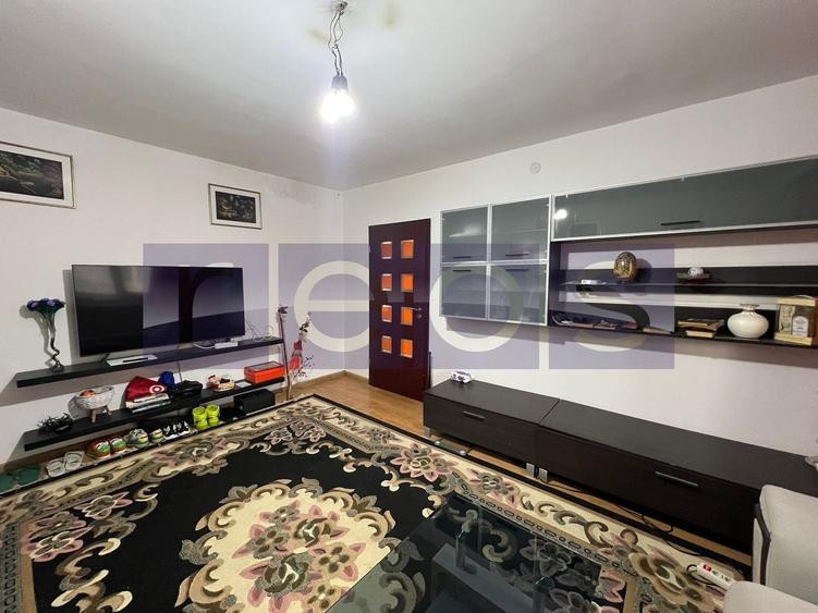 Apartament cu 4 camere decomandat în Nerva Traian