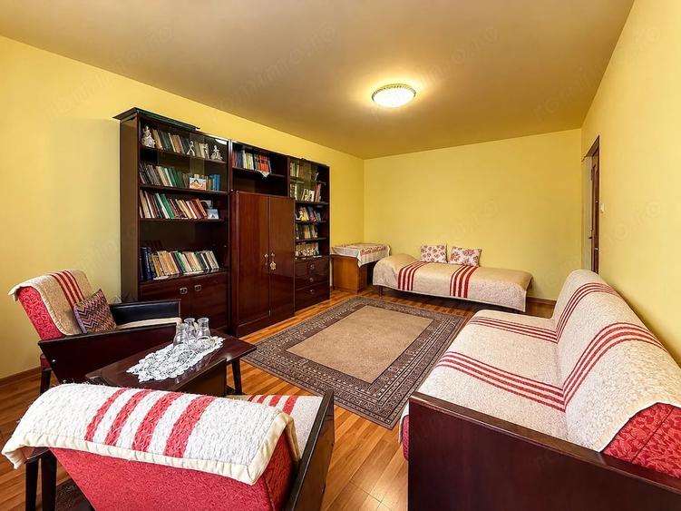 Apartament cu 2 camere decomandat în Rogerius