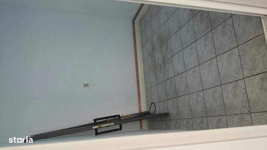 Spațiu comercial, de 100 mp, în Central