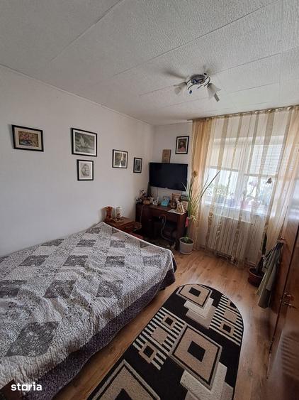 Apartament de vanzare, 2 camere, decomandat, confort 1 - 7