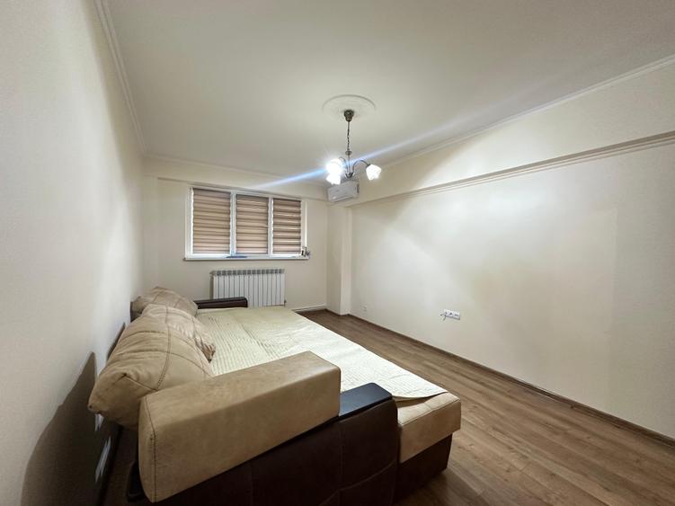 Apartament cu 2 camere decomandat în Mazepa 2