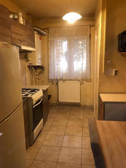 Proprietar inchiriez apartament cu 2 camere in Calea Girocului, vis a vis de Liceul de Chimie. - 4