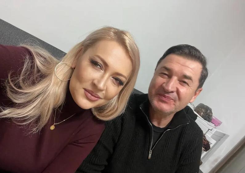 Apartament cu 2 camere semidecomandat în Traian
