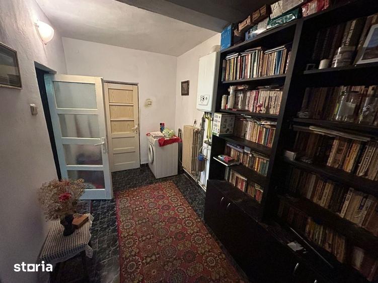 Casă cu 3 camere cu Teren 636 Mp în Cetate