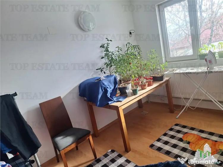 Casă cu 5 camere cu Teren 182 Mp în Colentina