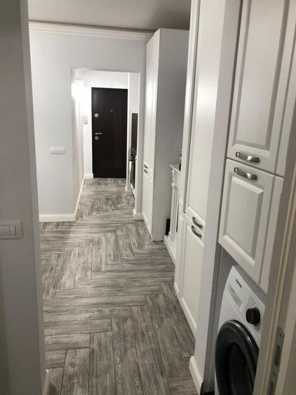 Apartament cu 2 camere decomandat în Exterior Vest