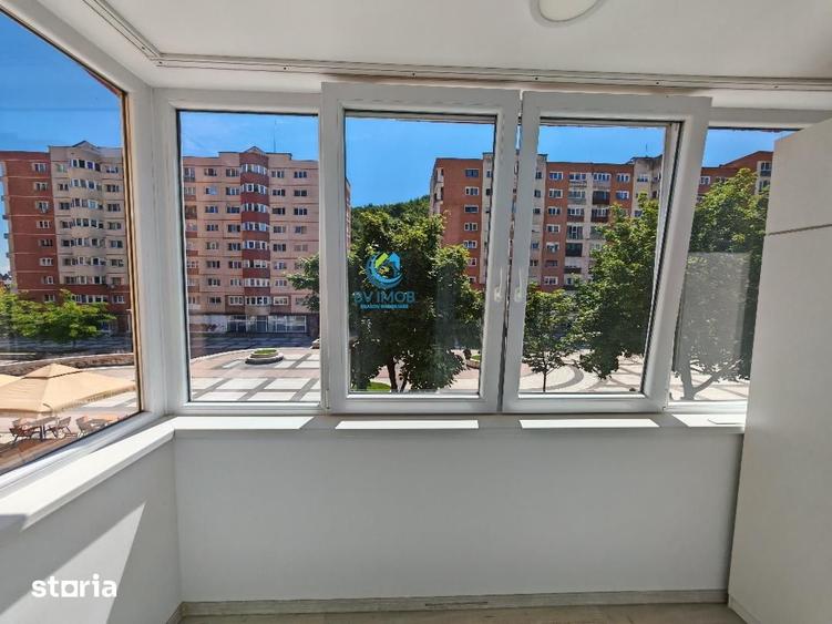 Apartament cu 2 camere decomandat, mobilat în Valea Cetății