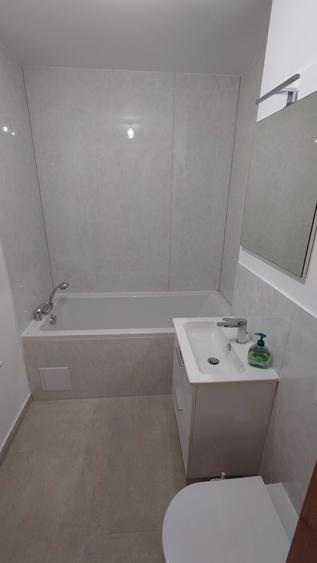 Inchiriere apartament 2 camere cu loc parcareCircumvalatiunii - 5