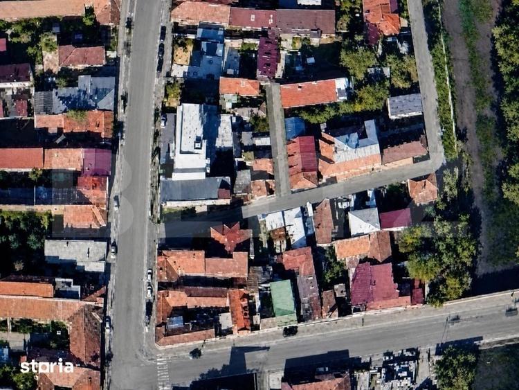 Casă cu 3 camere cu Teren 97 Mp în Central