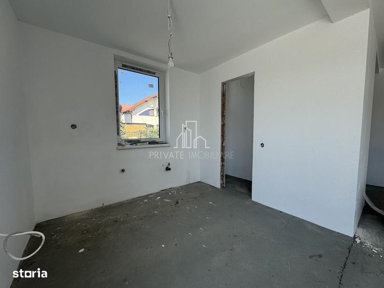 Casă cu 4 camere în Central