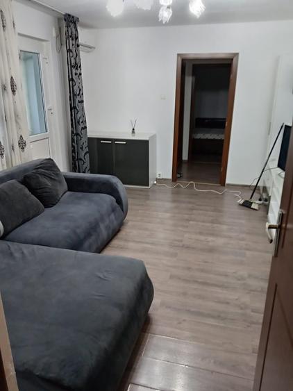Apartament cu 2 camere semidecomandat în Popoveni