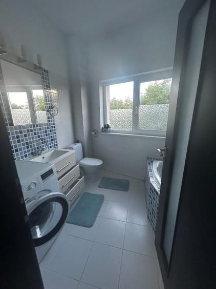Apartament cu 2 camere semidecomandat, mobilat în Giroc