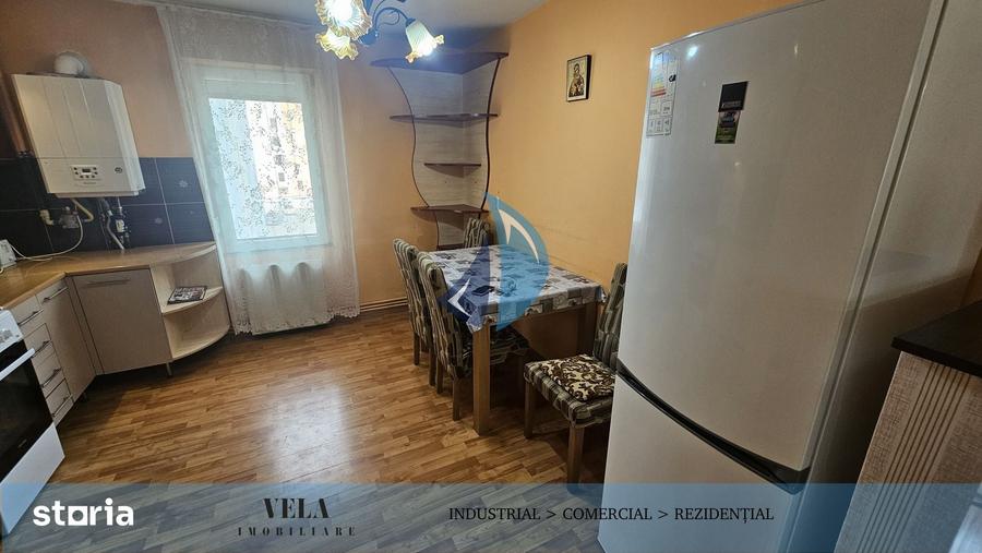 Apartament cu 4 camere decomandat în Tudor Vladimirescu