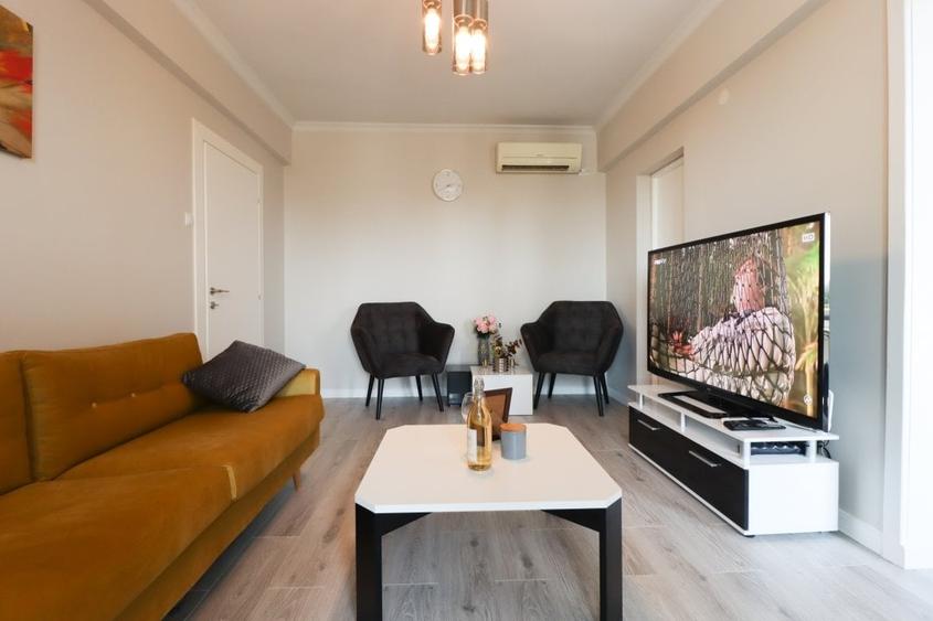 Apartament cu 2 camere decomandat, mobilat în Kogălniceanu