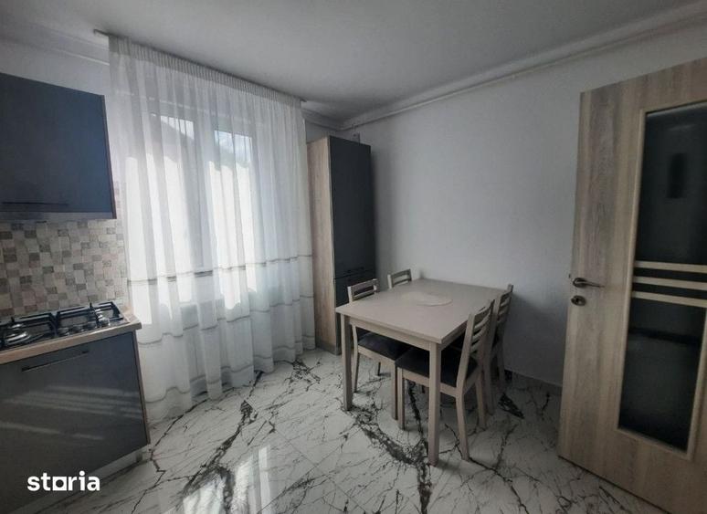 Apartament cu 3 camere în Mărăței
