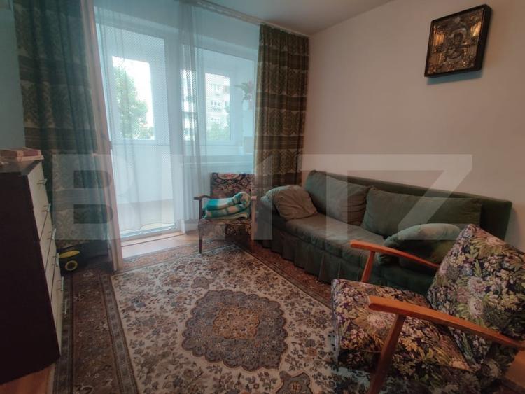 Apartament cu 2 camere semidecomandat, mobilat în Dacia