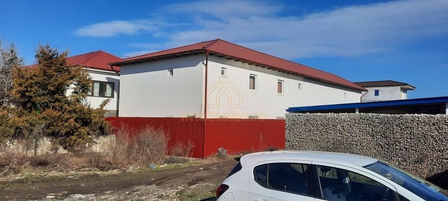 Teren agricol intravilan de 7495 mp, în Est