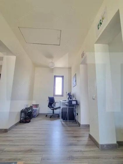 Casă cu 5 camere cu Teren 605 Mp în Urseni