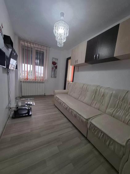 Apartament cu 3 camere decomandat în Ultracentral