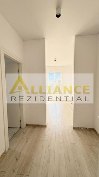 Casă individuală cu 4 camere decomandat cu Canalizare în Berceni