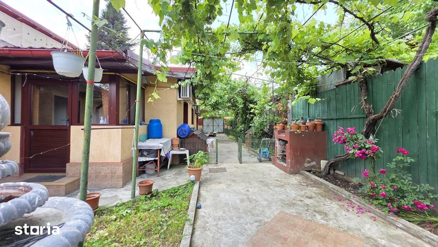 Casă cu 4 camere cu Teren 300 Mp în Bucureștii Noi