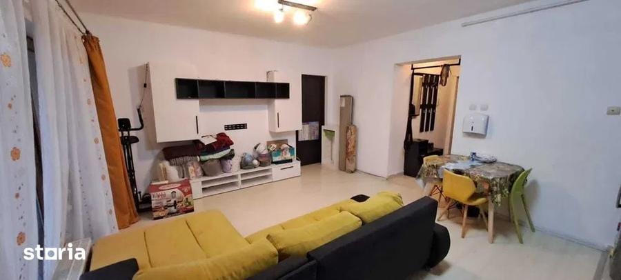 Apartament cu 2 camere în Gruia