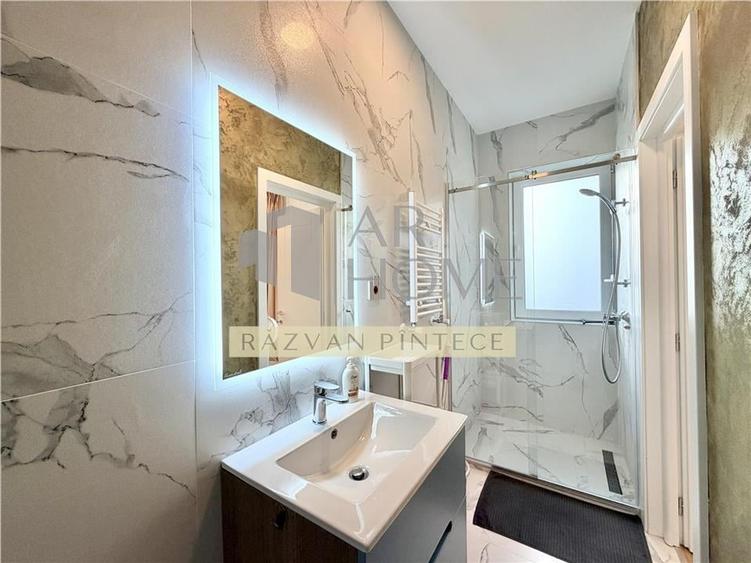 Apartament cu 3 camere decomandat, mobilat în Mărășești