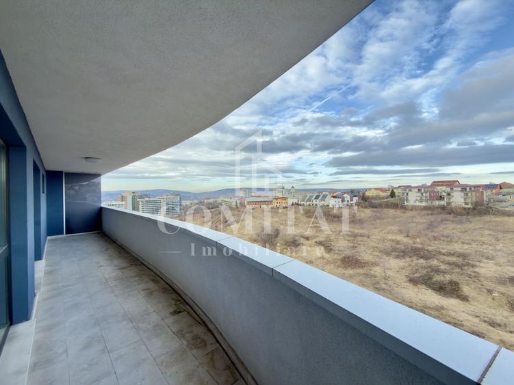 Apartament cu 4 camere semidecomandat în Zorilor
