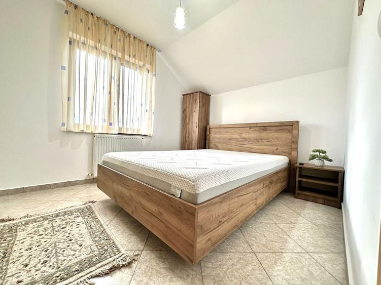 Casă individuală cu 5 camere cu Canalizare în Tohanu Nou