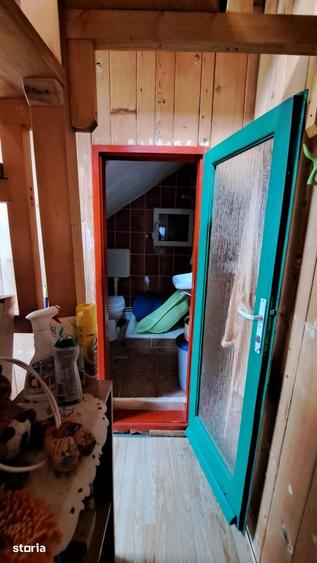 Casă cu 4 camere cu Teren 606 Mp în Bradu