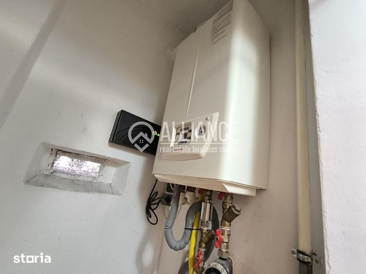 Apartament cu 3 camere semidecomandat, mobilat în Central