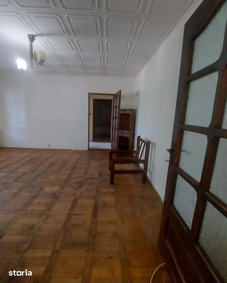 Vanzare apartament 2 camere, zona micro 11 Targoviste - 1
