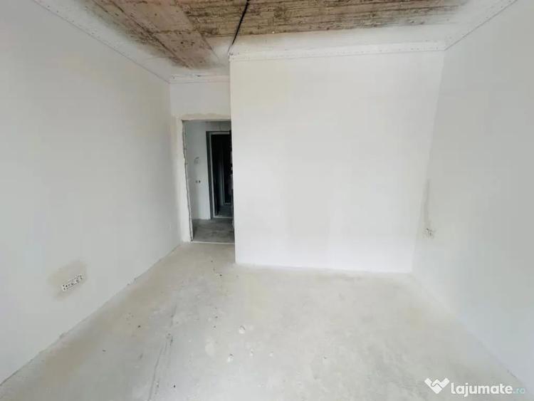 Apartament cu 2 camere decomandat în Chiajna