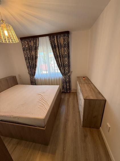 Apartament cu 2 camere decomandat în Sfântu Ilie