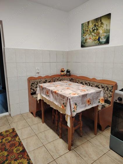 Casă cu 3 camere în Central
