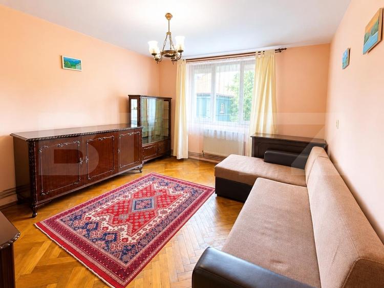 Apartament cu 2 camere decomandat, mobilat în Elisabetin