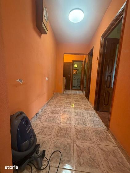 Apartament cu 2 camere decomandat în George Bacovia