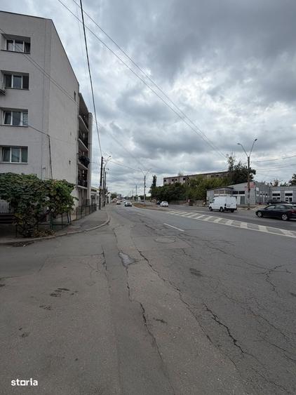 Spațiu comercial, în Păcii